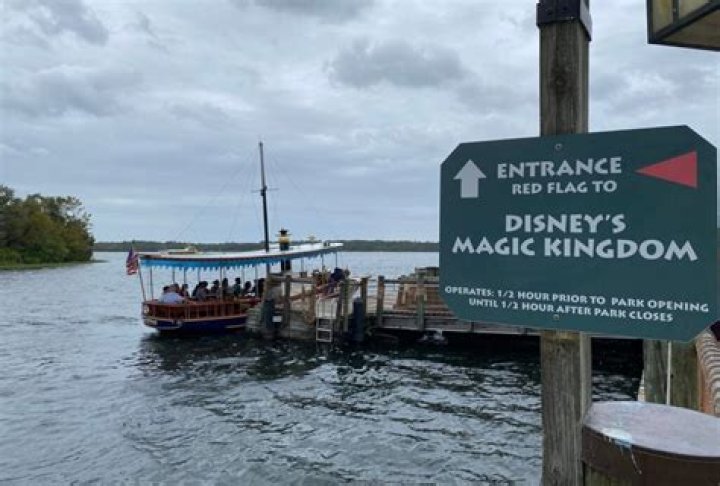 Can you walk to Magic Kingdom from Fort Wilderness?